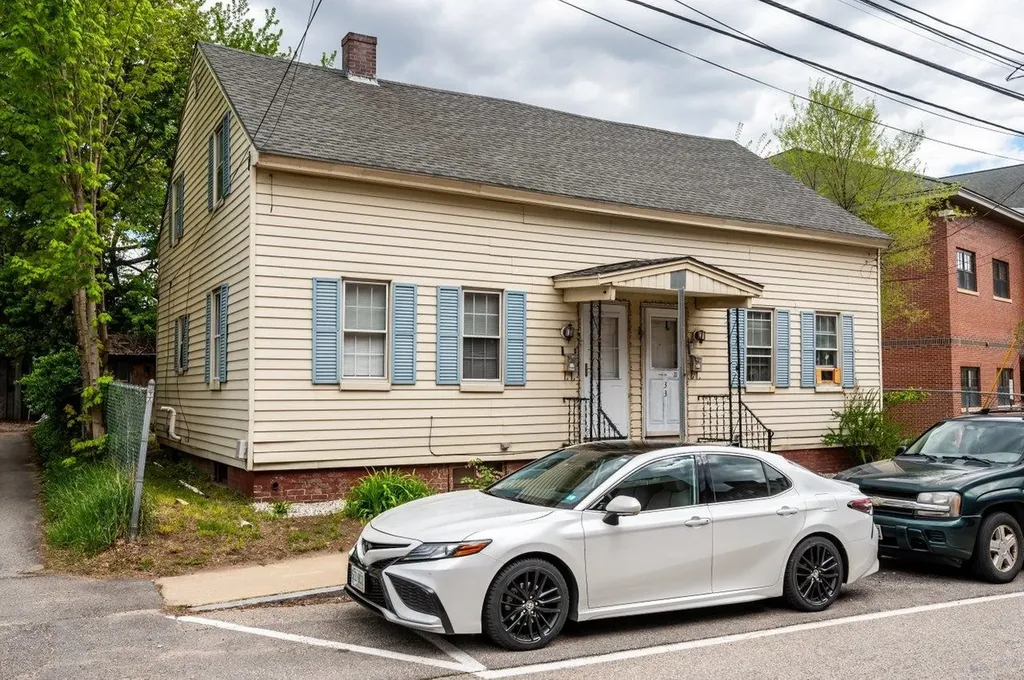 33-35 St Thomas Street Dover NH 03820