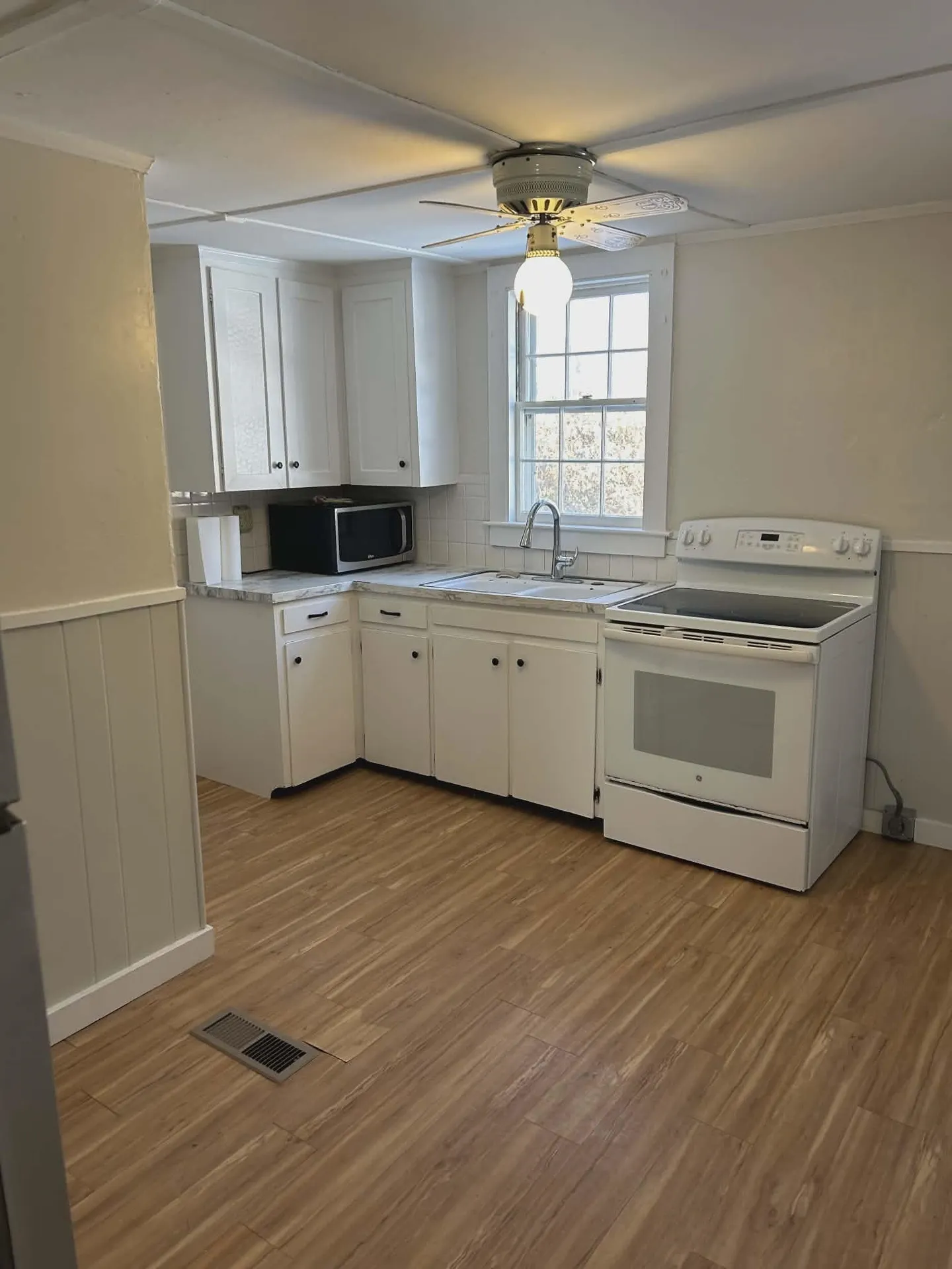 33-35 St Thomas Street Dover NH 03820