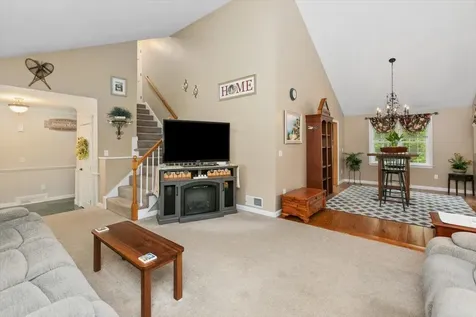10 Balsam Way Plaistow NH 03865