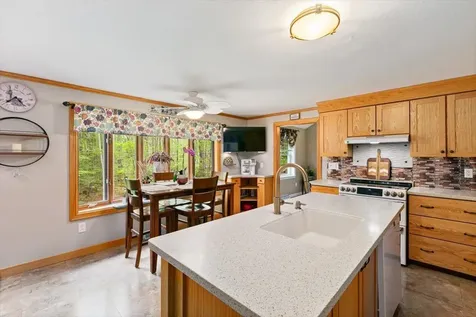 10 Balsam Way Plaistow NH 03865