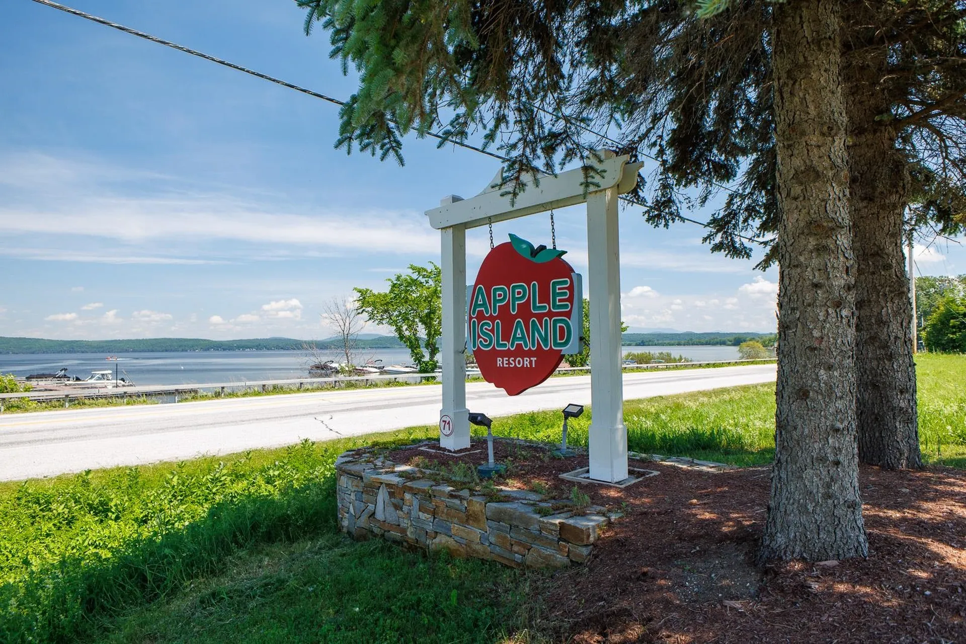 2 Gull Lane South Hero VT 05486