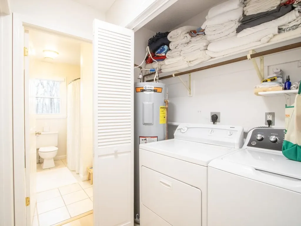 438 Oak Circle Colchester VT 05446