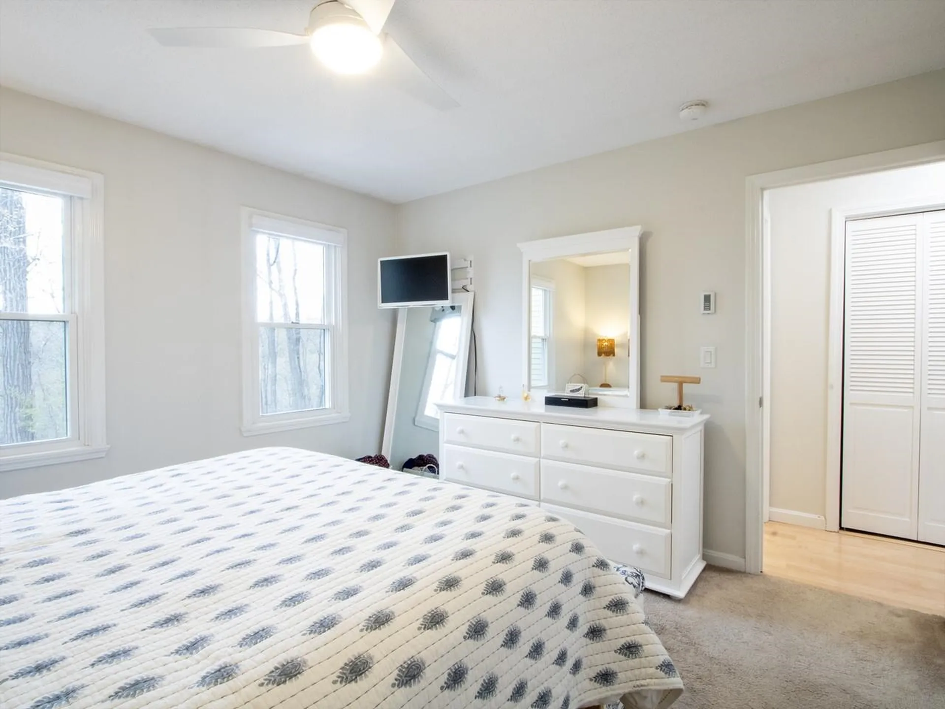 438 Oak Circle Colchester VT 05446
