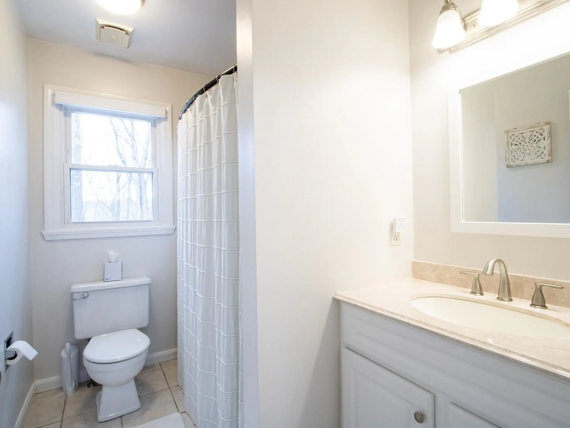 438 Oak Circle Colchester VT 05446