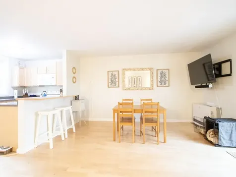 438 Oak Circle Colchester VT 05446