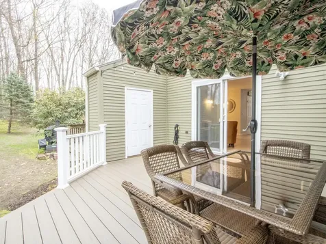 438 Oak Circle Colchester VT 05446