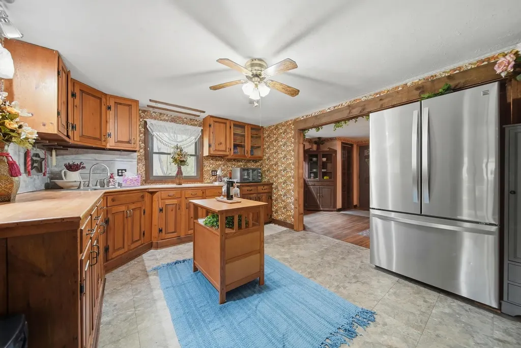 9 Lamb Road Nashua NH 03062