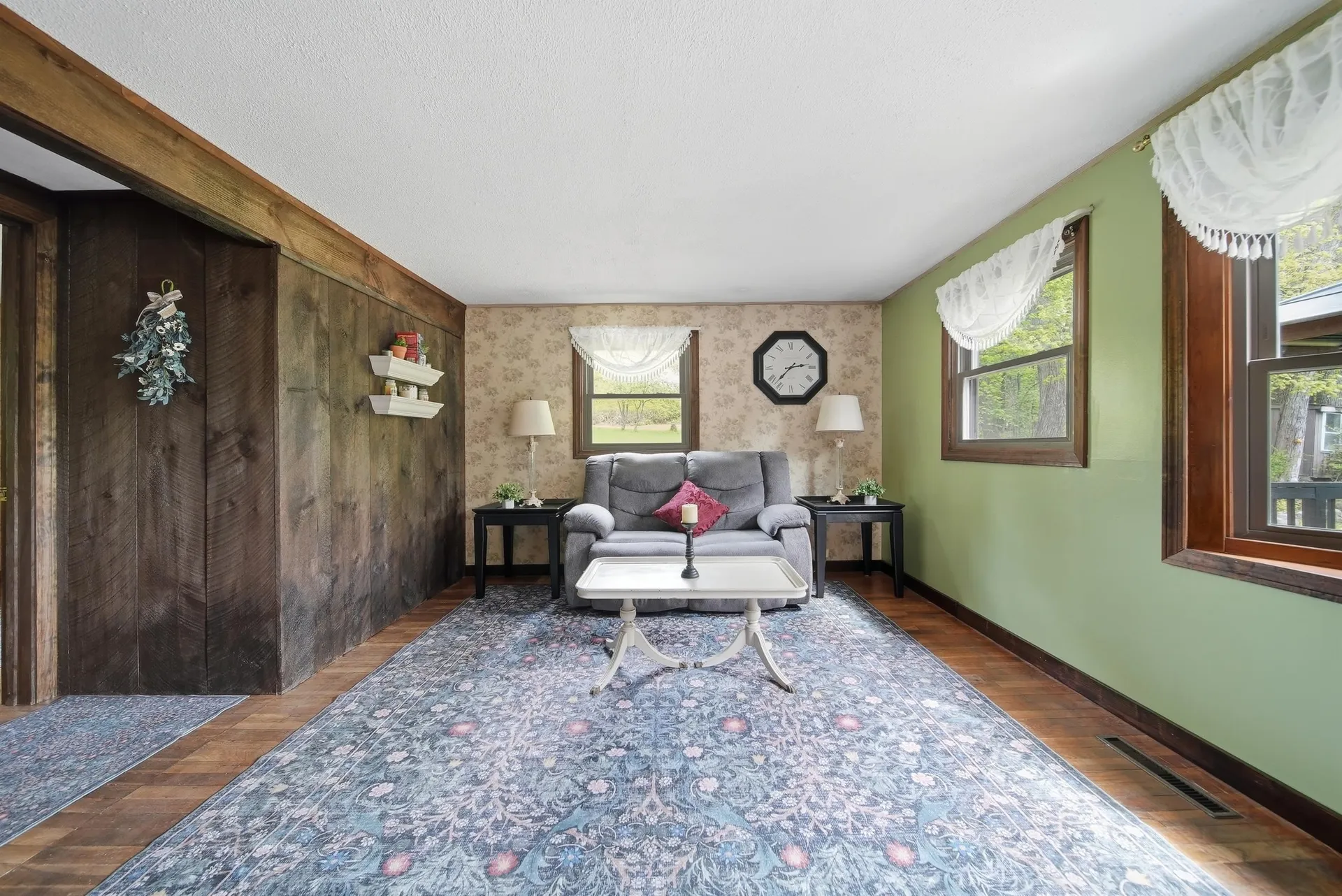 9 Lamb Road Nashua NH 03062
