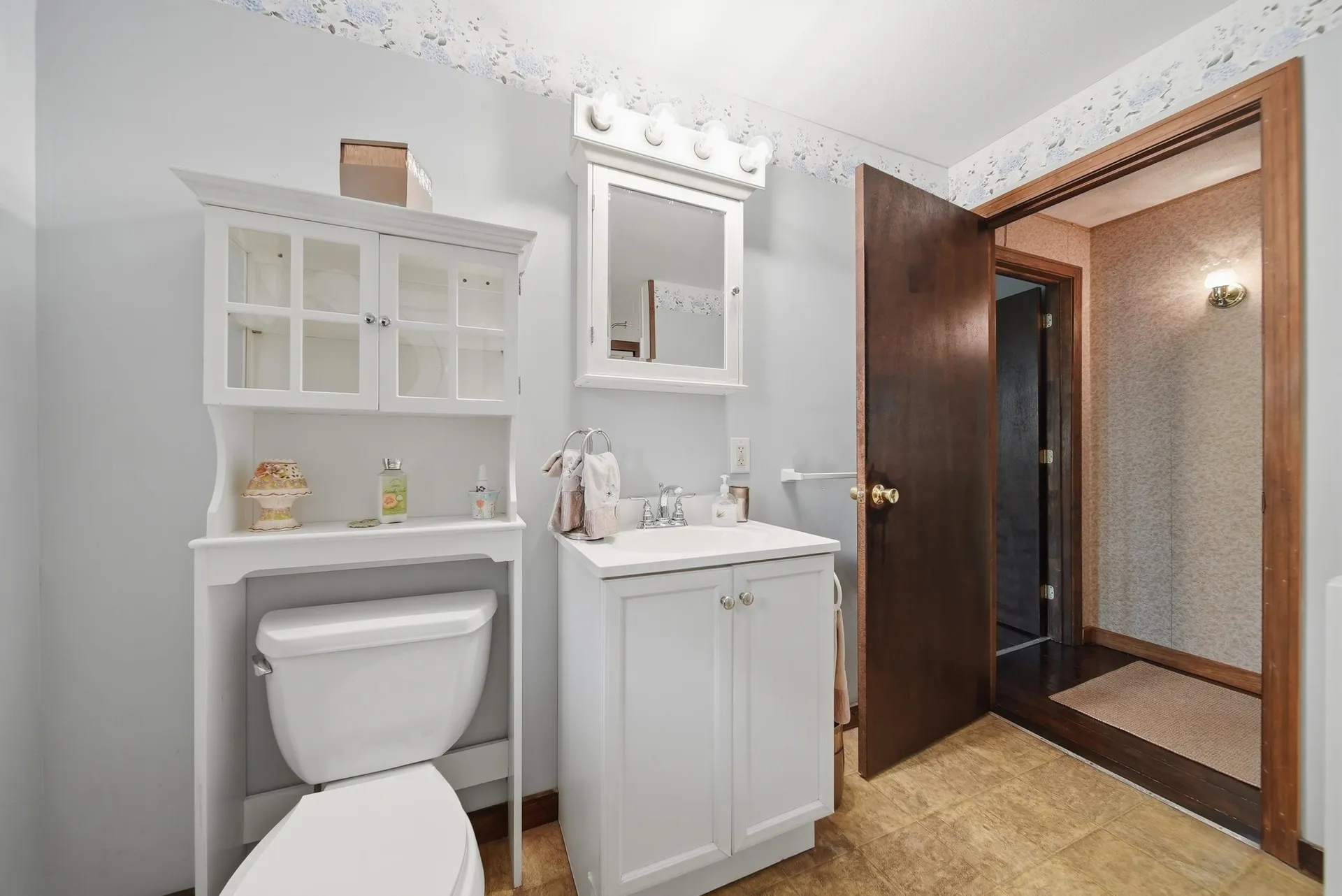 9 Lamb Road Nashua NH 03062