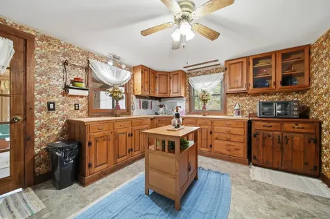 9 Lamb Road Nashua NH 03062
