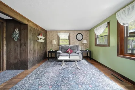 9 Lamb Road Nashua NH 03062