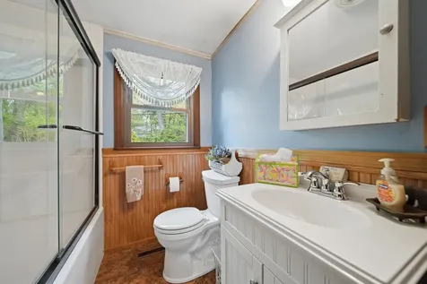 9 Lamb Road Nashua NH 03062
