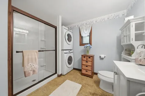 9 Lamb Road Nashua NH 03062