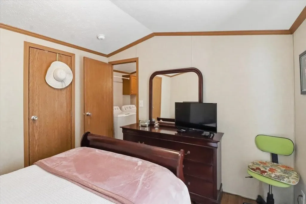 37 Penny Lane Shelburne VT 05482