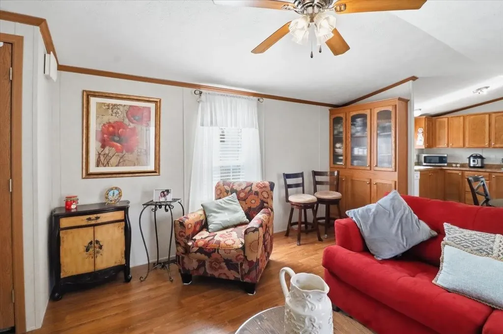 37 Penny Lane Shelburne VT 05482