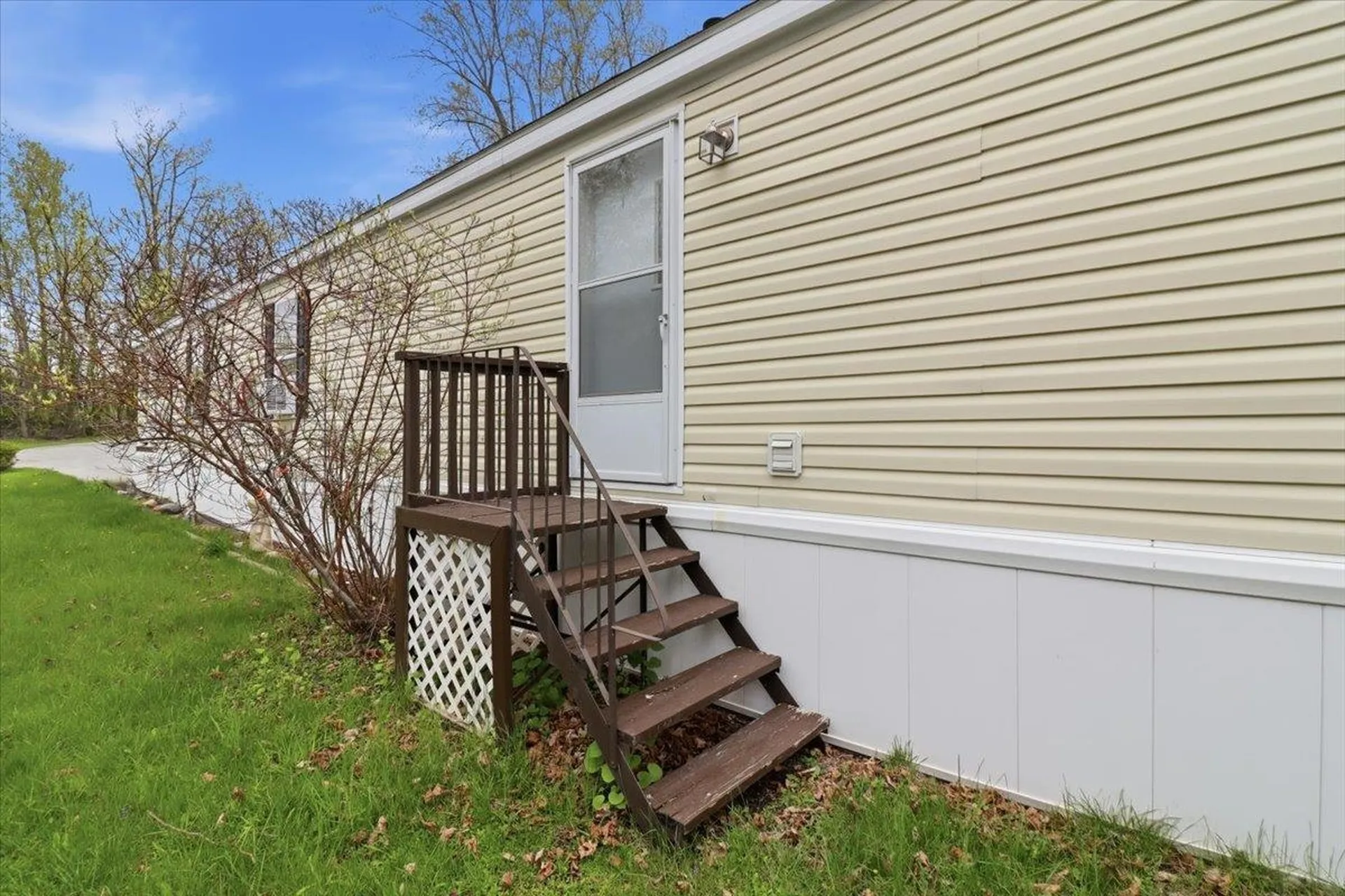 37 Penny Lane Shelburne VT 05482