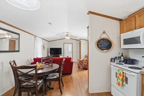 37 Penny Lane Shelburne VT 05482