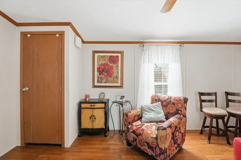 37 Penny Lane Shelburne VT 05482