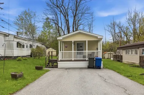 37 Penny Lane Shelburne VT 05482