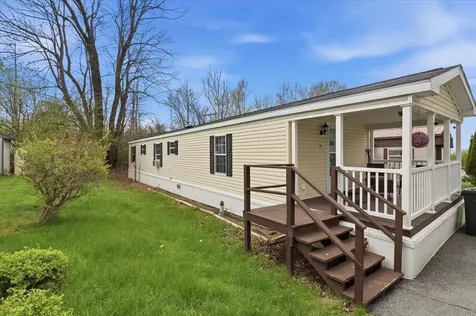 37 Penny Lane Shelburne VT 05482