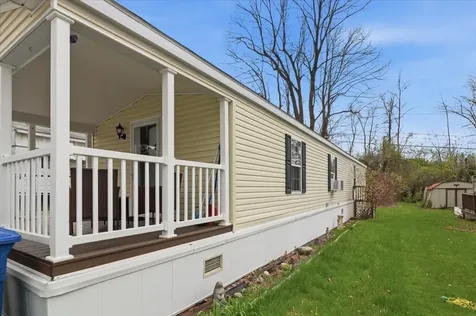 37 Penny Lane Shelburne VT 05482