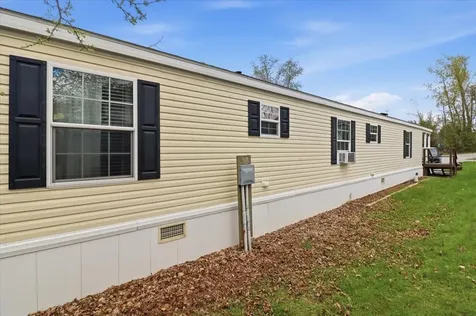 37 Penny Lane Shelburne VT 05482