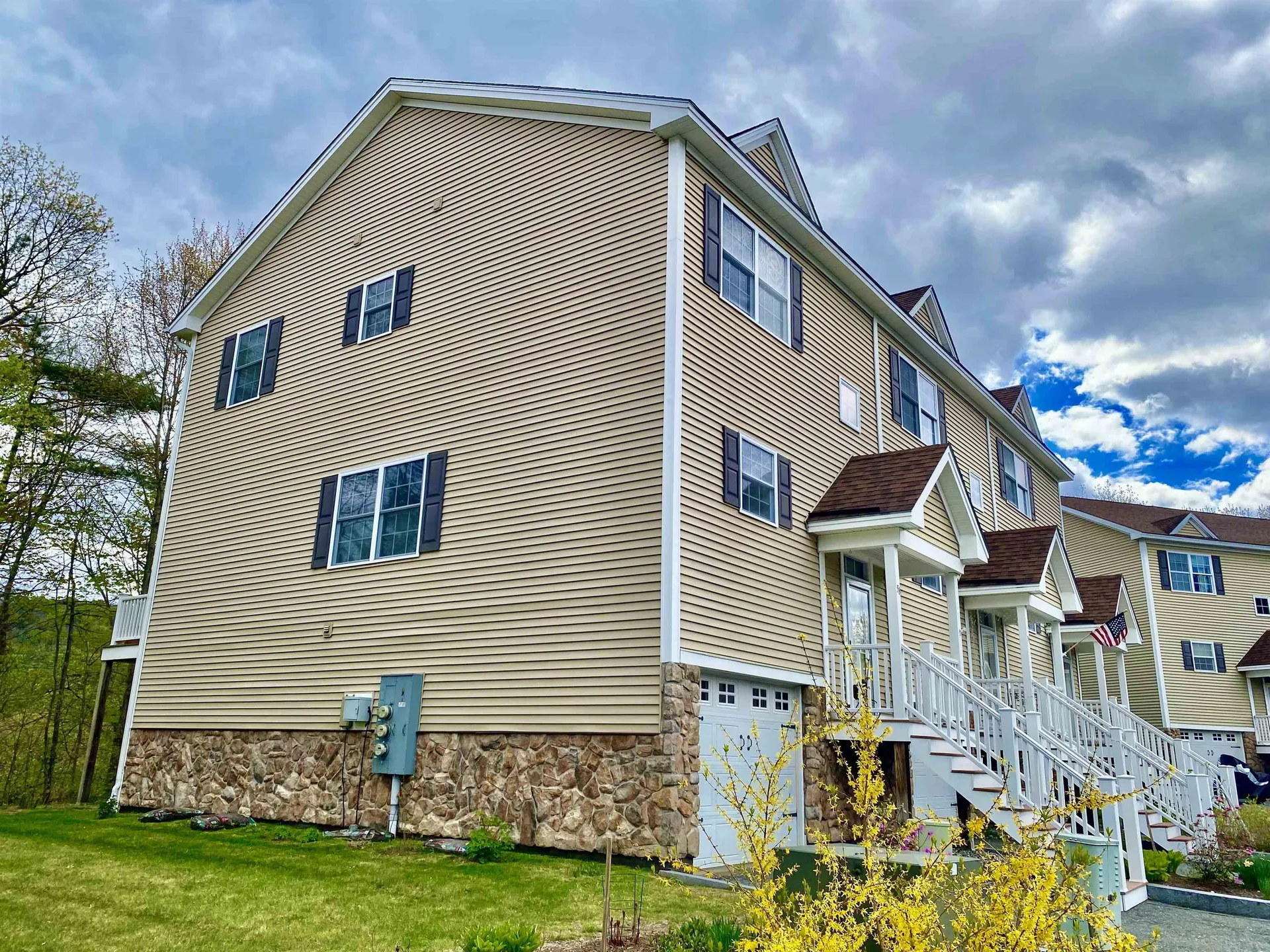 58 Winston Drive Hartford VT 05088
