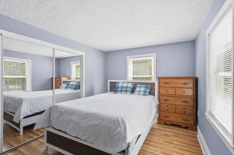 8 Rosewood Drive Bow NH 03304