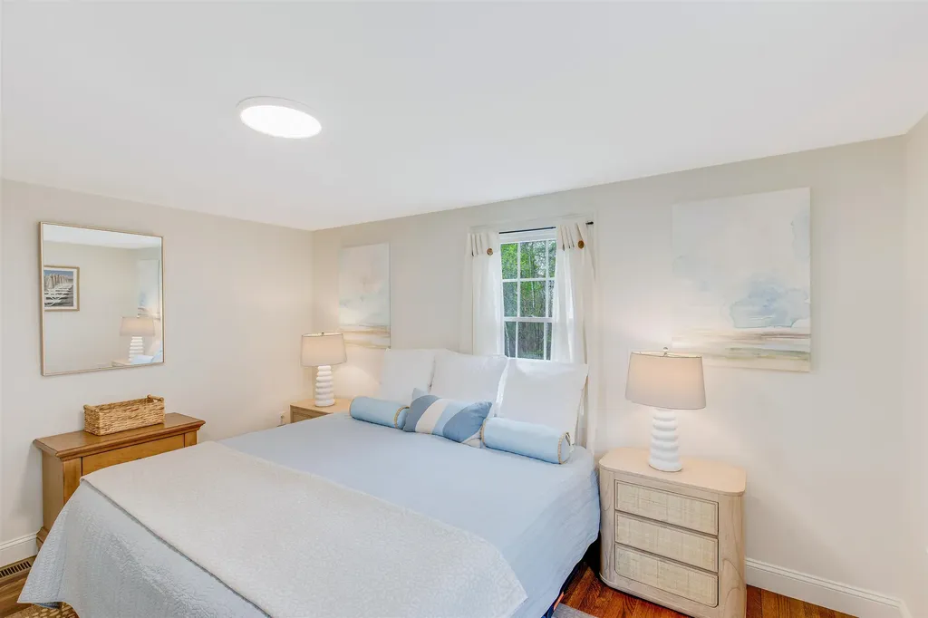 11 Merrimac Road Newton NH 03858