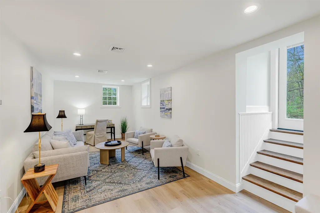 11 Merrimac Road Newton NH 03858