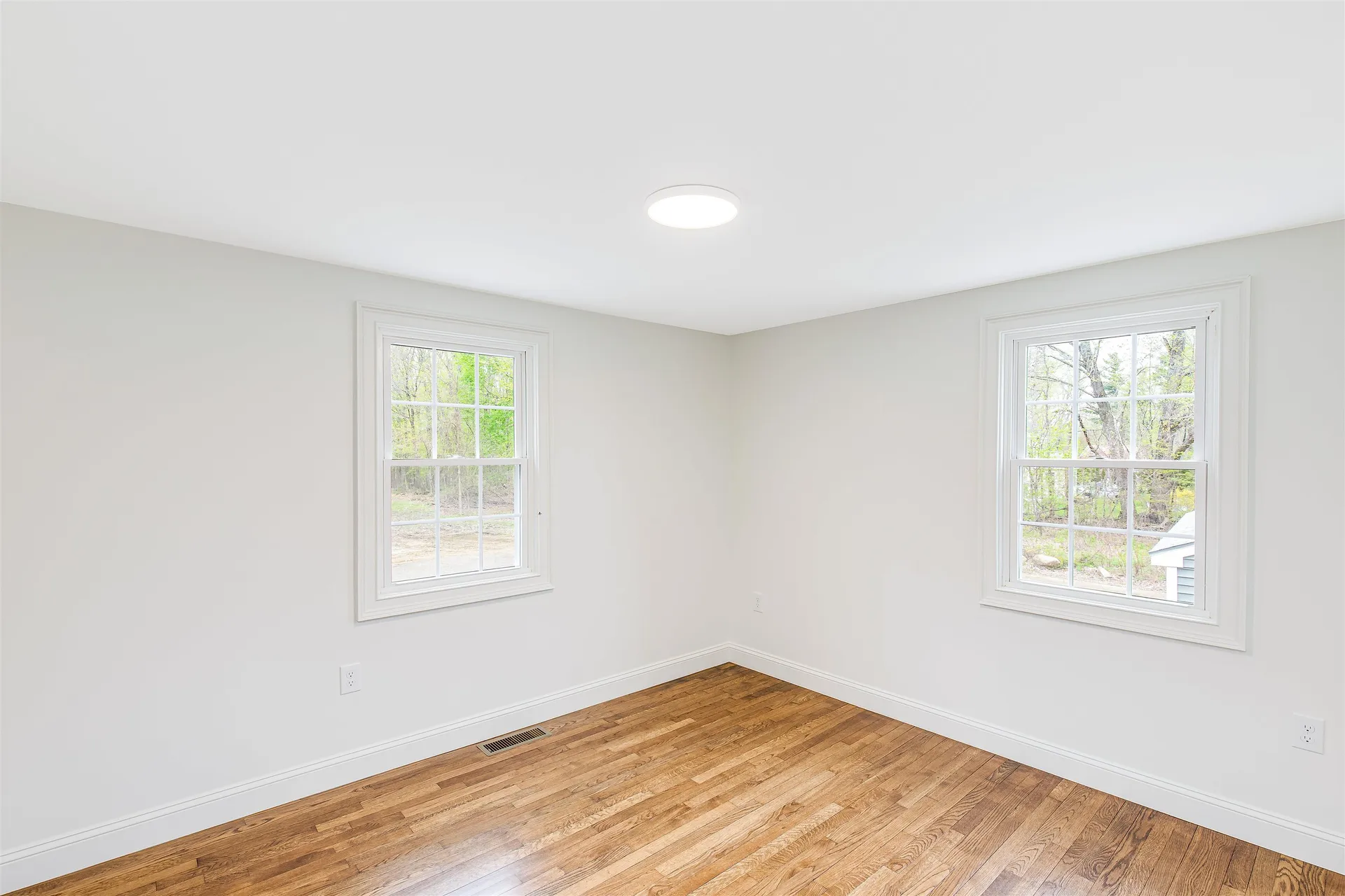 11 Merrimac Road Newton NH 03858