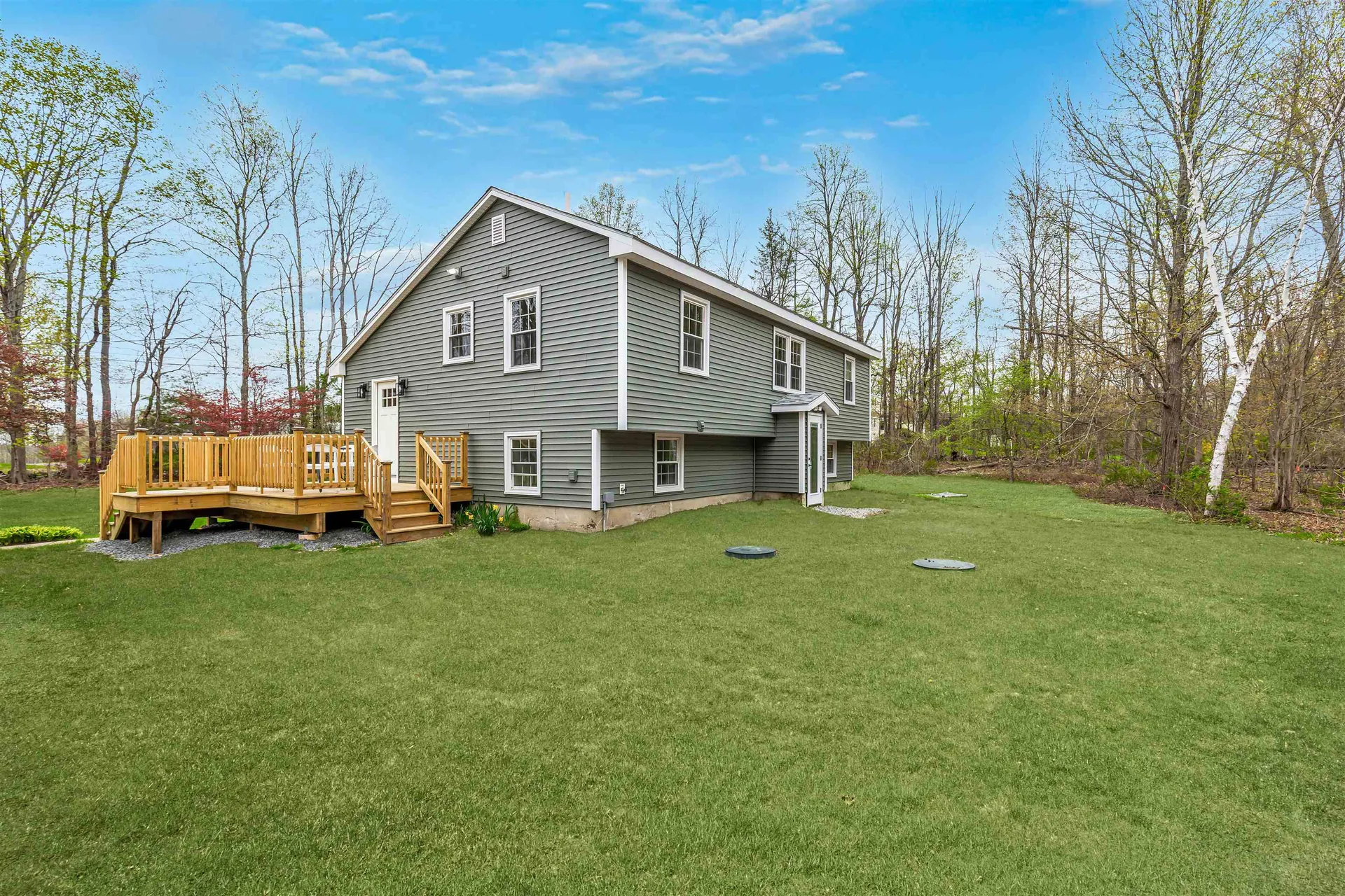 11 Merrimac Road Newton NH 03858