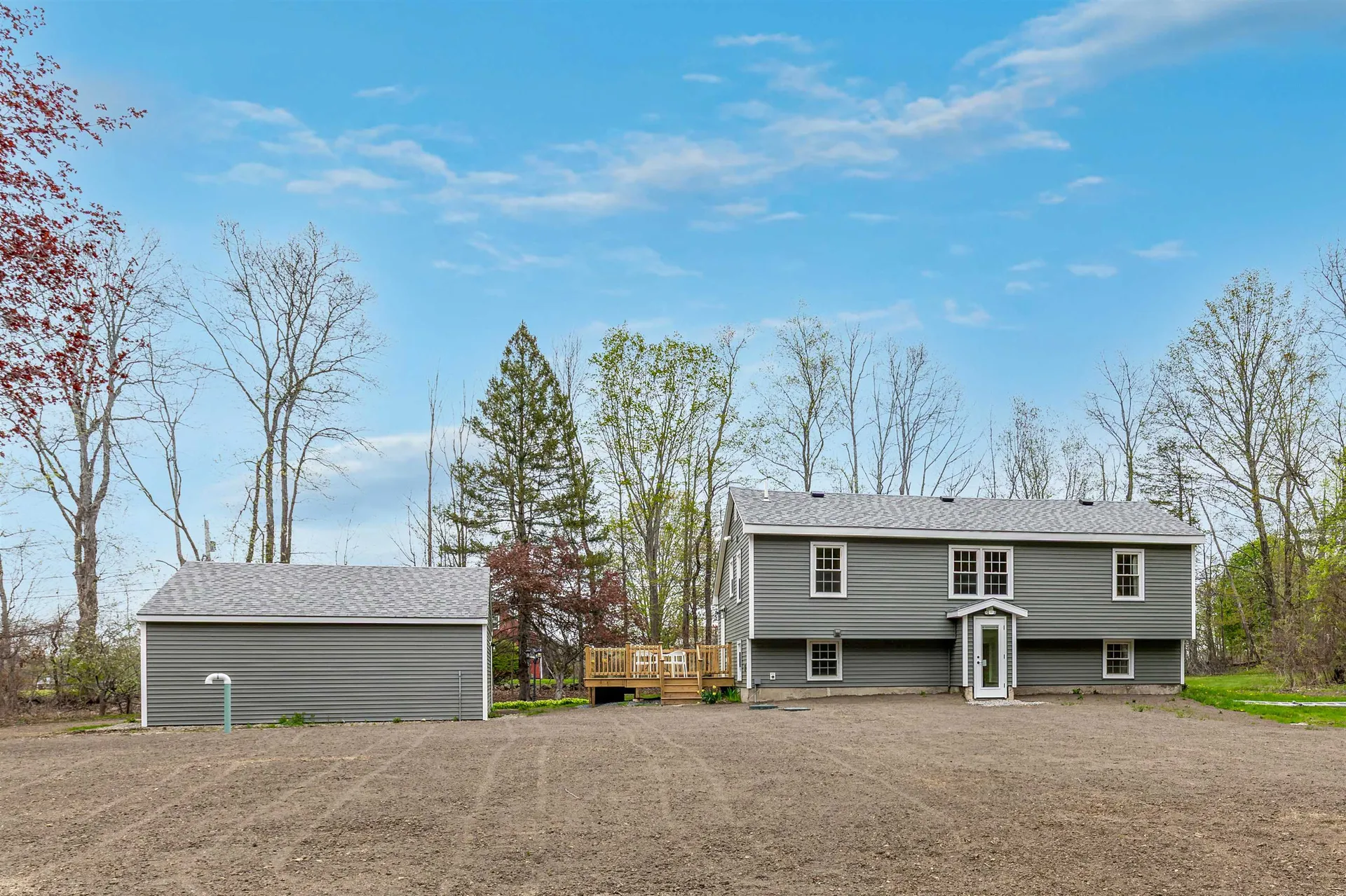11 Merrimac Road Newton NH 03858