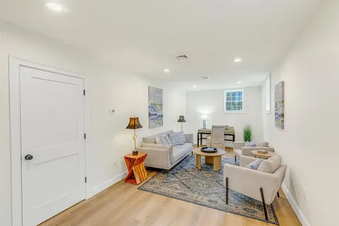 11 Merrimac Road Newton NH 03858