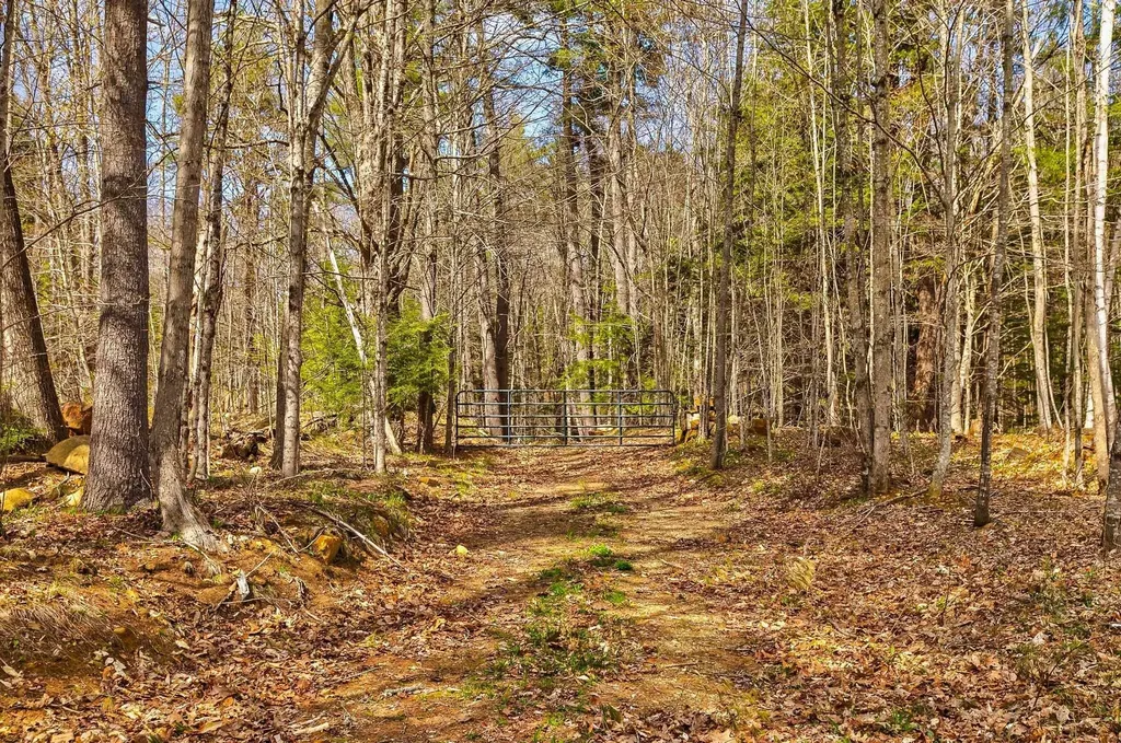 207 Durrell Mountain Road Belmont NH 03220