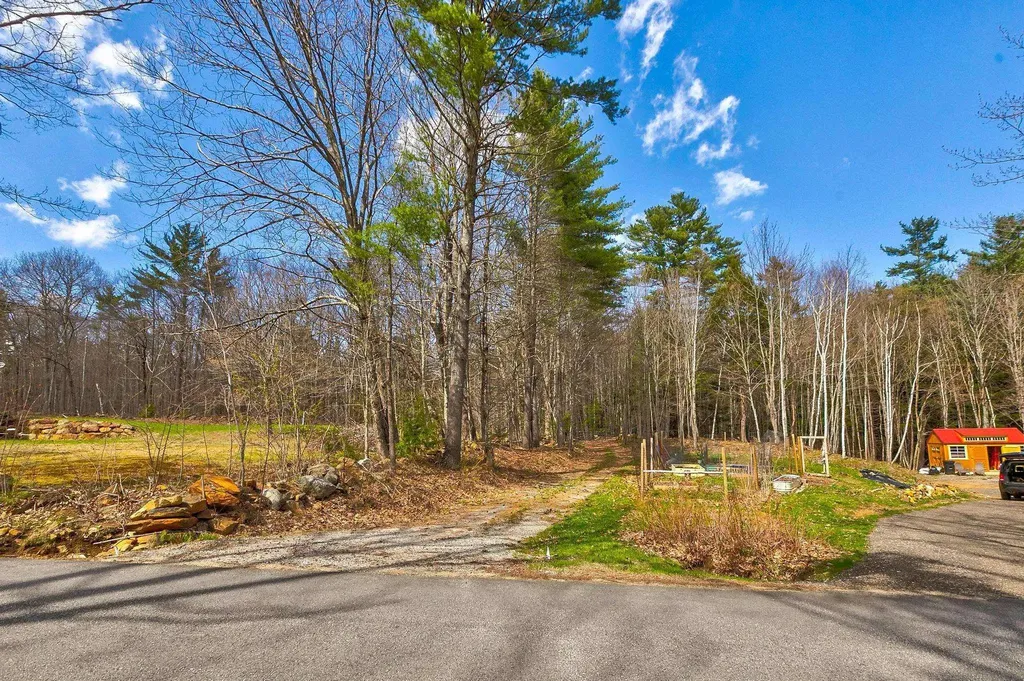 207 Durrell Mountain Road Belmont NH 03220