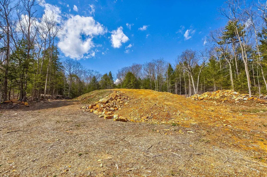 207 Durrell Mountain Road Belmont NH 03220