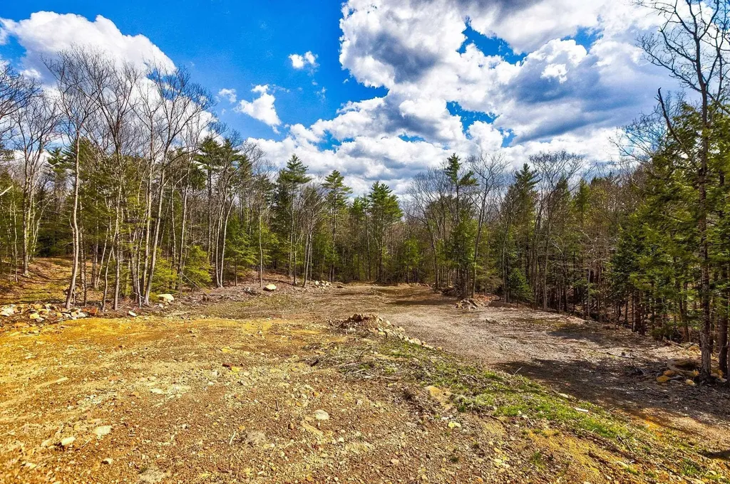207 Durrell Mountain Road Belmont NH 03220