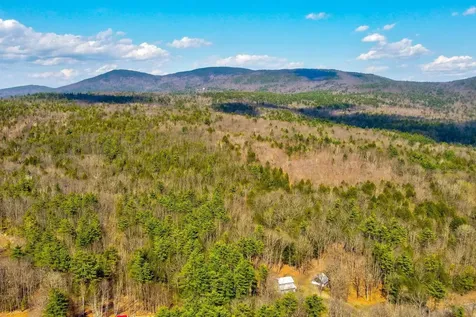 207 Durrell Mountain Road Belmont NH 03220