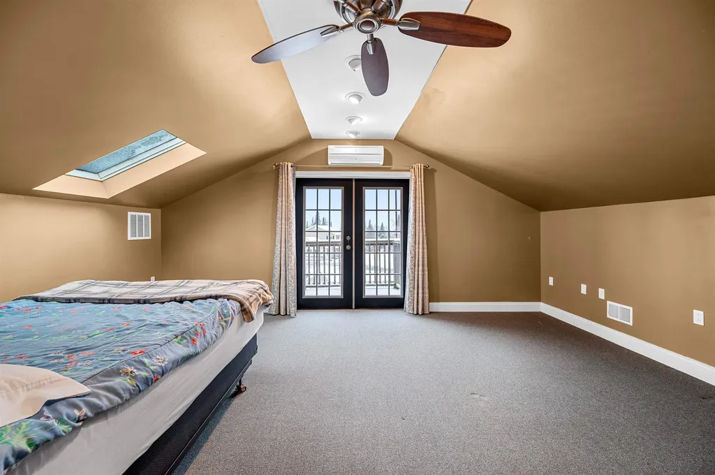 130 Center Road Hardwick VT 05843