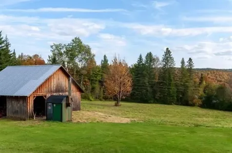 130 Center Road Hardwick VT 05843