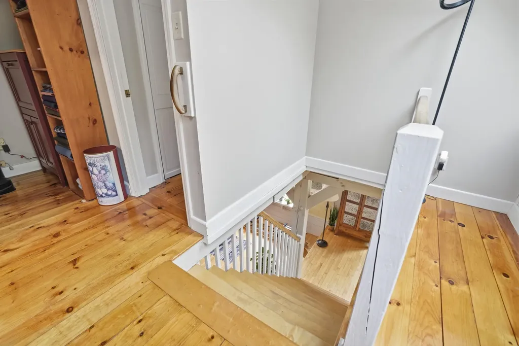 186 Hackleboro Road Canterbury NH 03224