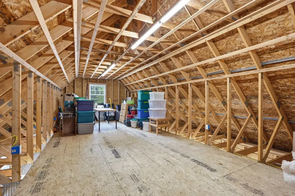 186 Hackleboro Road Canterbury NH 03224