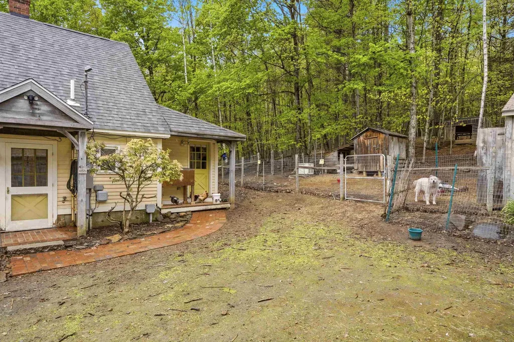 186 Hackleboro Road Canterbury NH 03224