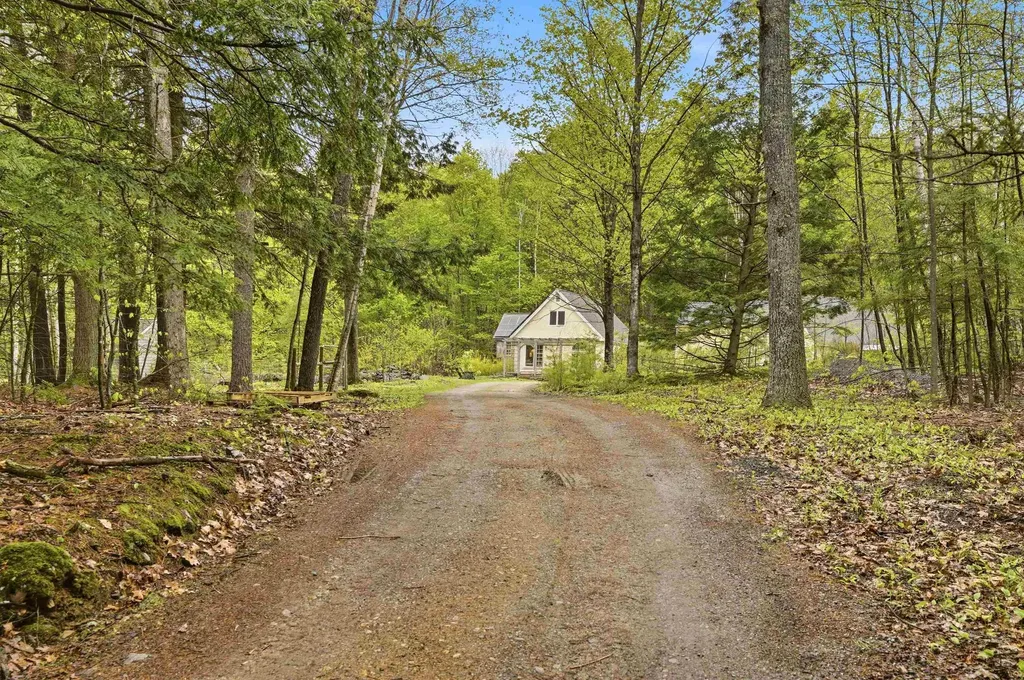 186 Hackleboro Road Canterbury NH 03224