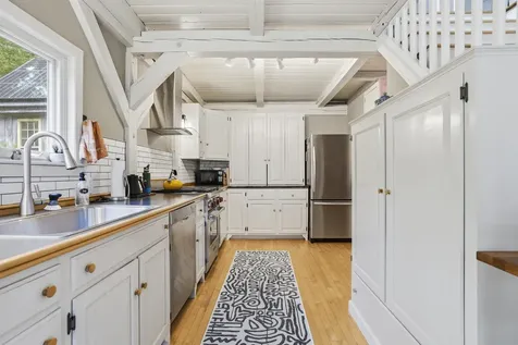 186 Hackleboro Road Canterbury NH 03224