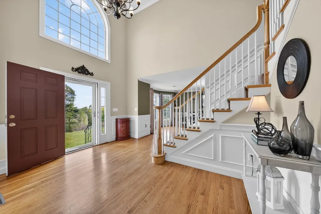 5 Cobblestone Road Pelham NH 03076
