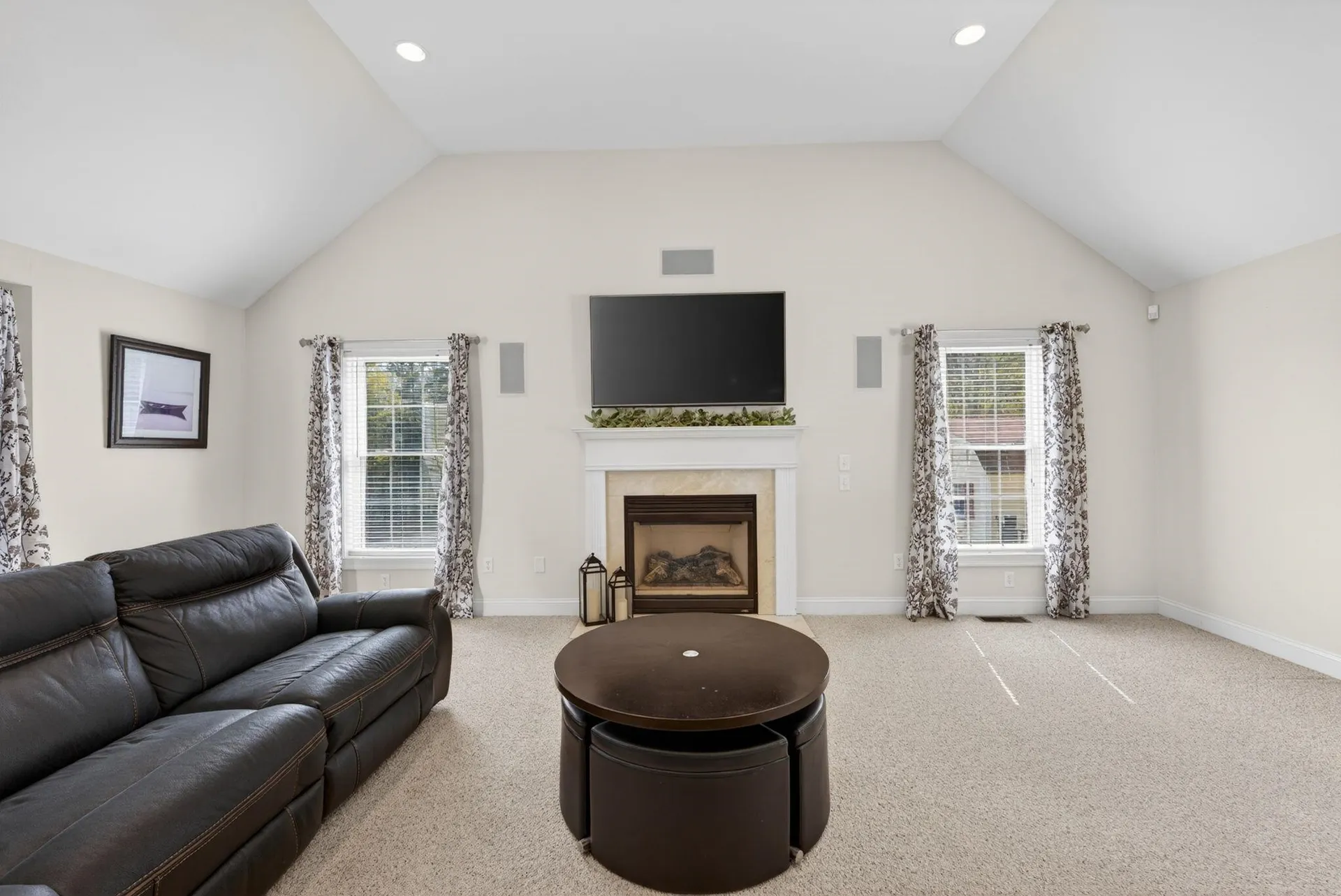 5 Cobblestone Road Pelham NH 03076