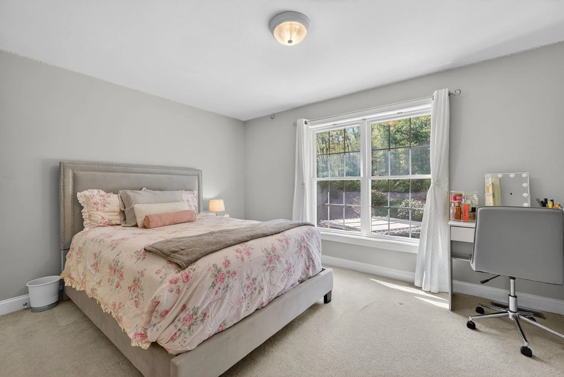 5 Cobblestone Road Pelham NH 03076
