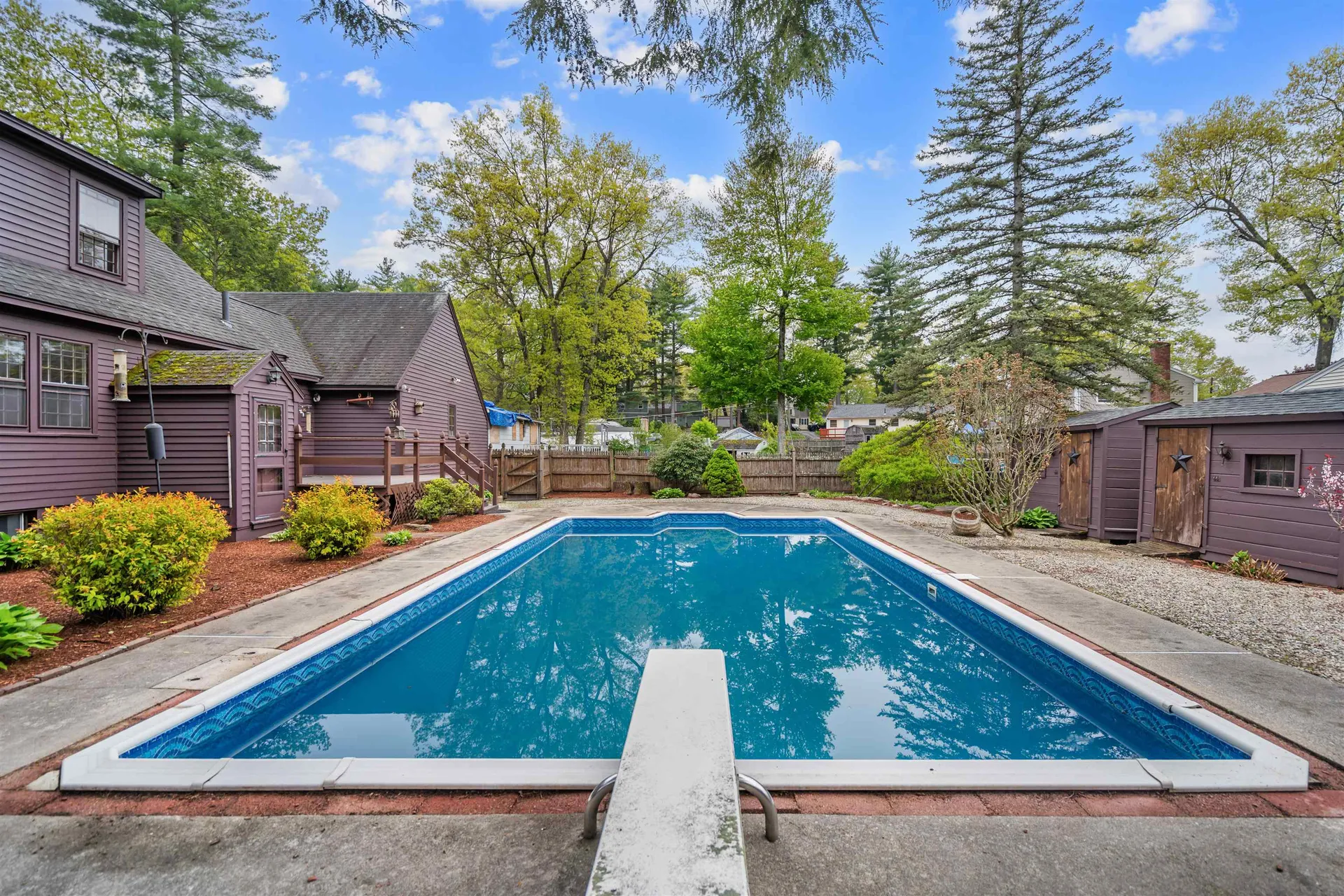 13 Wakefield Drive Nashua NH 03062
